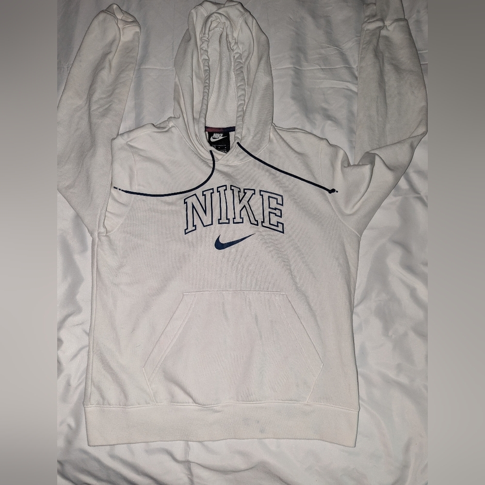 Nike Juniors Medium Center Swoosh White Long Sleeve Hoodie Sweatshirt